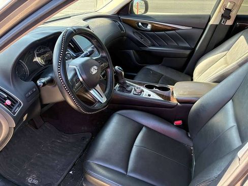 Used 2019 INFINITI Q50 Luxe w/ Cargo Package (L96) RWD image 13