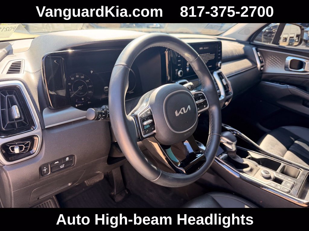 Used 2023 Kia Sorento SX AWD/4WD image 14