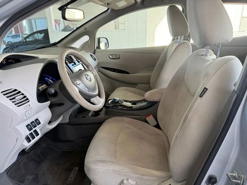 Used 2012 Nissan Leaf SL w/ Recycling/Organizational Pkg image 2