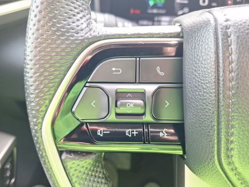 Used 2024 Toyota Tundra Limited image 23