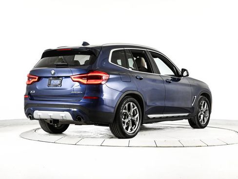 Used 2021 BMW X3 xDrive30e w/ Premium Package image 5
