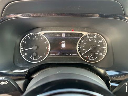 Used 2023 Nissan Pathfinder SL w/ SL Premium Package AWD/4WD image 15