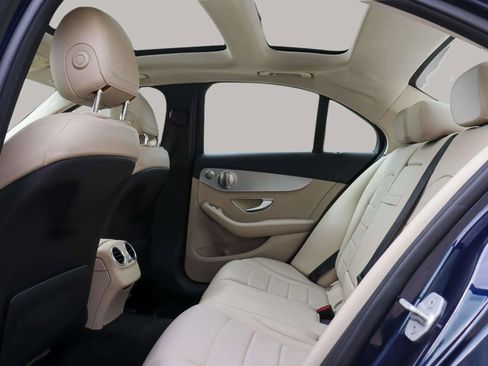 Used 2016 Mercedes-Benz C 300 Sedan image 30