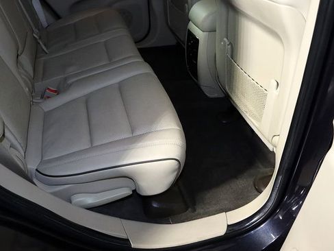 Used 2012 Jeep Grand Cherokee Overland image 32