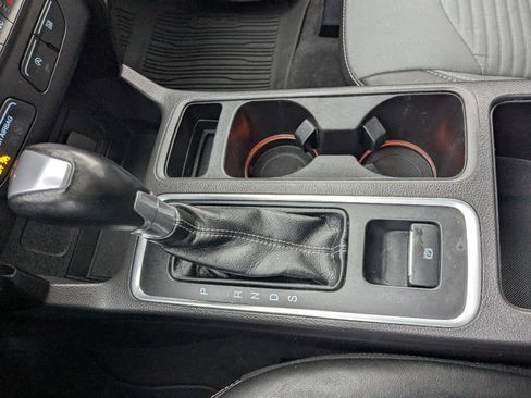 Used 2017 Ford Escape Titanium AWD/4WD image 28