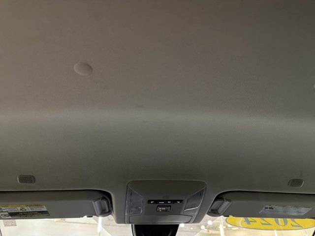 Used 2024 Toyota RAV4 XLE FWD image 26
