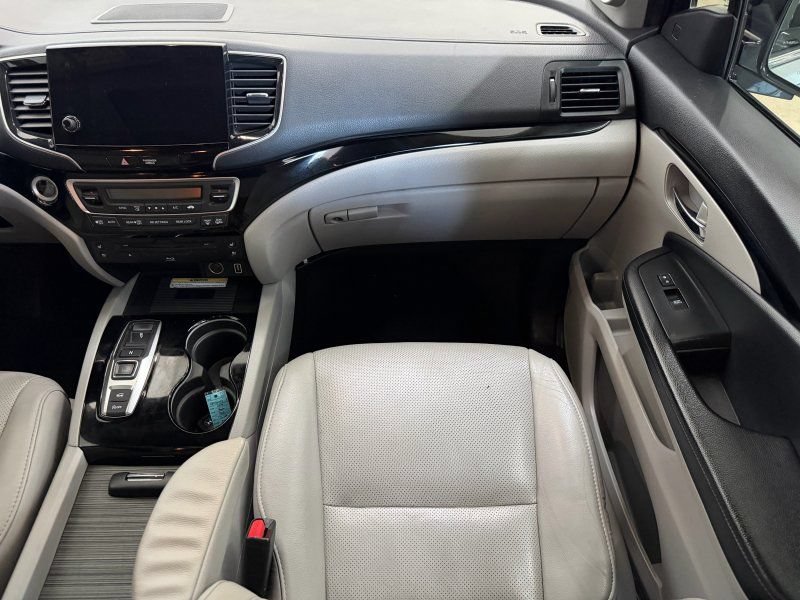 Used 2019 Honda Pilot Elite image 21