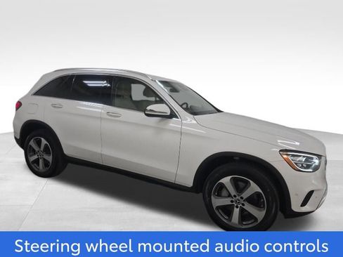 Used 2022 Mercedes-Benz GLC 300 4MATIC w/ Premium Package Lite image 5