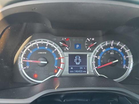 Used 2015 Toyota 4Runner SR5 Premium image 19