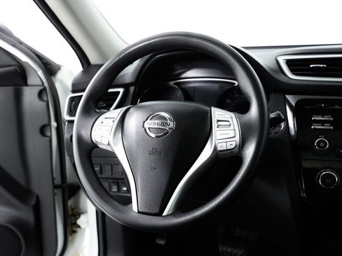 Used 2015 Nissan Rogue SV AWD/4WD image 19