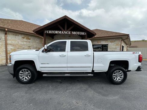 Used 2018 Chevrolet Silverado 2500 LTZ w/ Duramax Plus Package AWD/4WD image 2