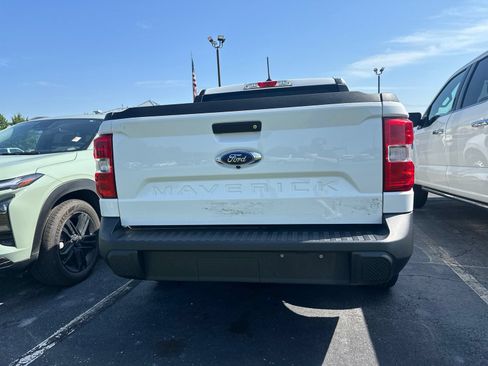 Used 2022 Ford Maverick XL FWD image 3