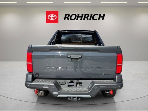 Used 2025 Toyota Tacoma Trailhunter w/ Tow Tech Package image 7