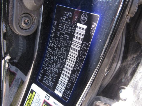 Used 2022 Toyota Camry SE w/ Carpet Mat Package (TMS) FWD image 6