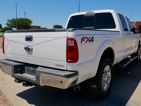 Used 2013 Ford F250 Lariat w/ Chrome Pkg image 5