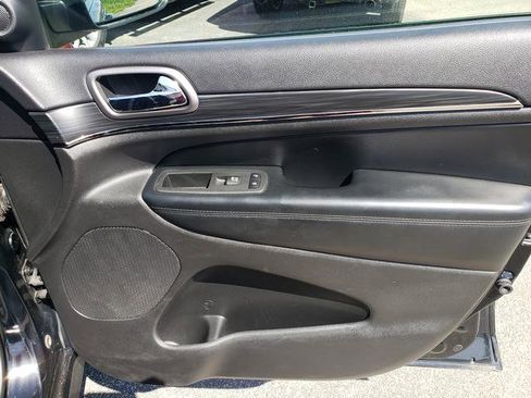Used 2021 Jeep Grand Cherokee Limited X AWD/4WD image 19