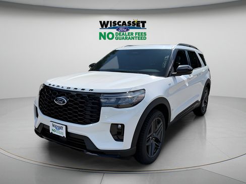 New 2026 Ford Explorer ST-Line w/ ST-Line Street Pack AWD/4WD image 16