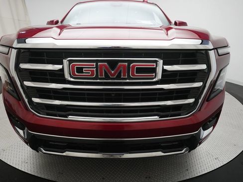 Used 2025 GMC Yukon Elevation w/ LPO, Elevation Black Package AWD/4WD image 20