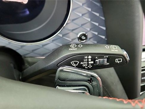 Used 2022 Bentley Bentayga Speed image 40