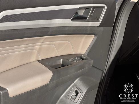 Used 2023 Volkswagen Atlas SEL Premium image 23