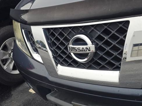 Used 2018 Nissan Frontier SV RWD image 27