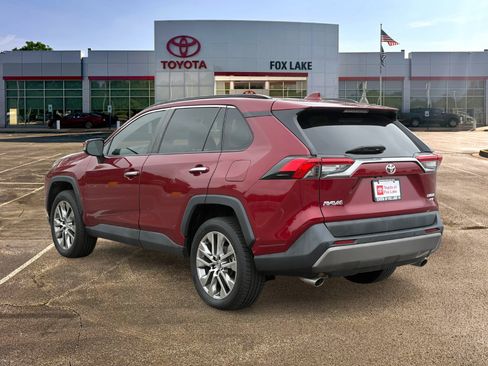 Used 2020 Toyota RAV4 Limited w/ Limited Grade Weather Package AWD/4WD image 3