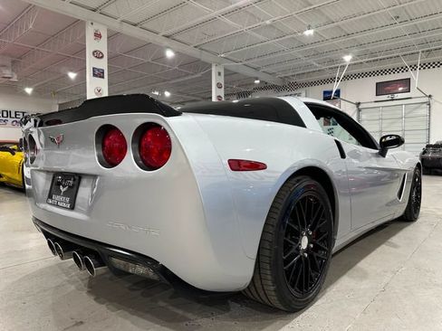 Used 2012 Chevrolet Corvette Coupe RWD image 3