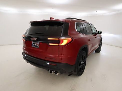 Used 2024 GMC Acadia Elevation w/ Super Cruise Package image 3