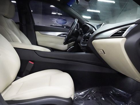 Used 2024 Cadillac CT5 Luxury RWD image 23