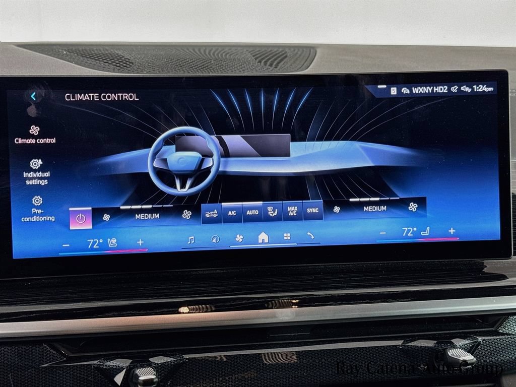 Used 2026 BMW X5 xDrive40i w/ M Sport Package AWD/4WD image 16
