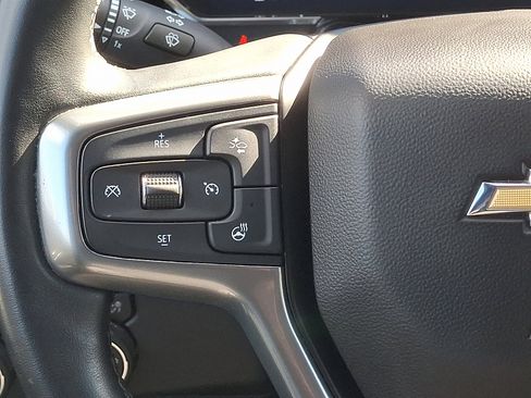 Used 2023 Chevrolet Silverado 1500 LT image 21