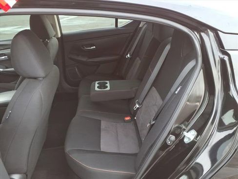 Certified 2023 Nissan Sentra SR w/ Midnight Edition Package image 29