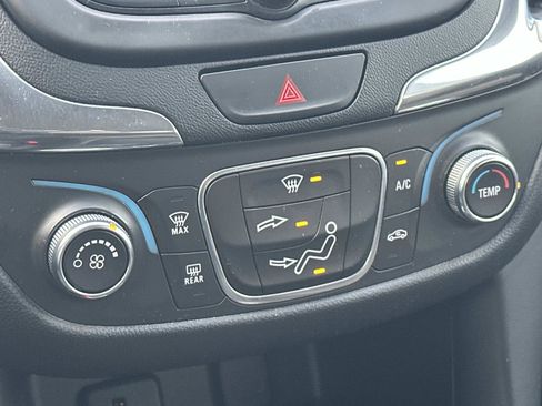 Used 2018 Chevrolet Equinox LT w/ LPO, Protection Package image 31