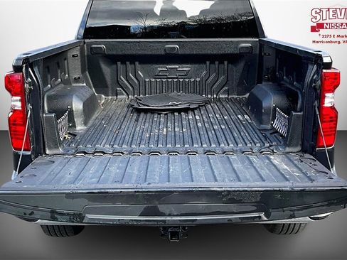 Used 2023 Chevrolet Silverado 1500 LT image 7