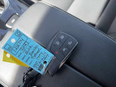 Used 2023 Buick Envision Essence AWD/4WD image 34