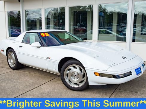 Used 1995 Chevrolet Corvette Convertible RWD image 1
