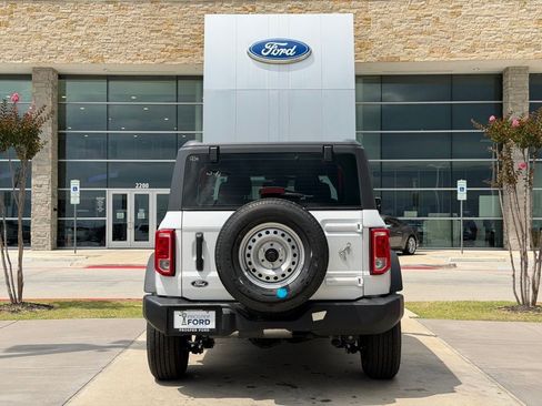 New 2026 Ford Bronco 2-Door AWD/4WD image 22