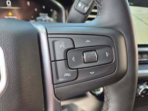 Used 2026 GMC Sierra 1500 SLT AWD/4WD image 22