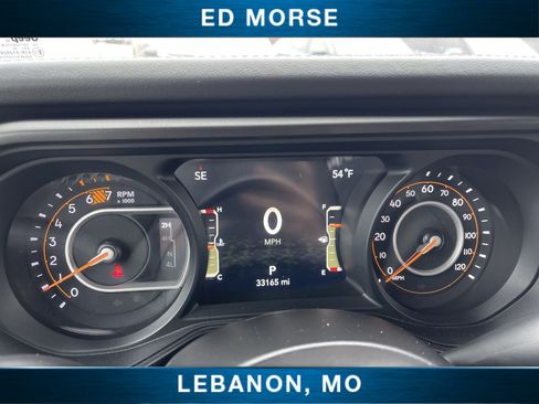 Used 2025 Jeep Wrangler Unlimited Rubicon AWD/4WD image 11