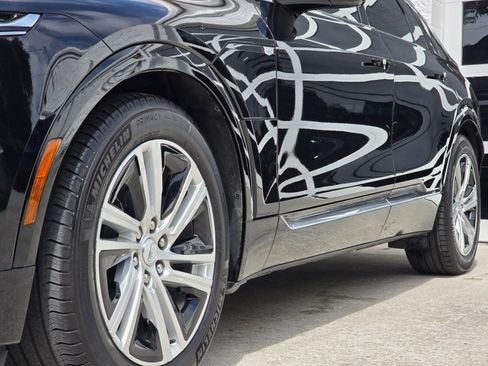 Used 2024 Cadillac Lyriq Tech RWD image 40