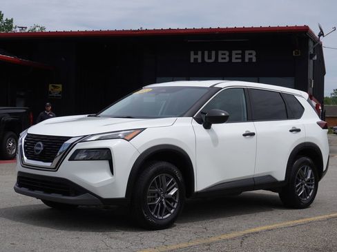 Used 2023 Nissan Rogue S AWD/4WD image 1