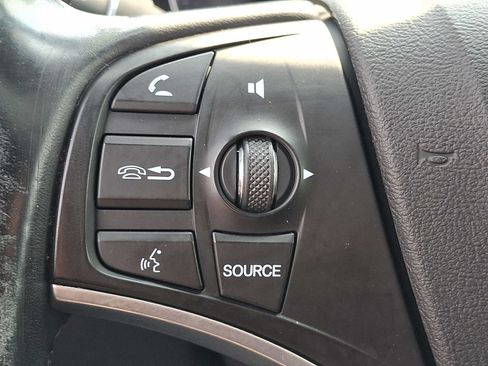 Used 2019 Acura MDX SH-AWD image 21