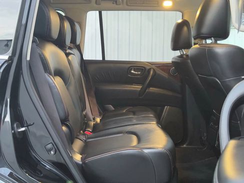 Used 2020 Nissan Armada SL w/ Premium Package image 19