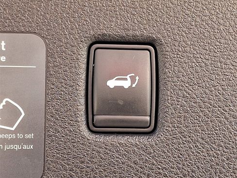 Used 2021 INFINITI QX50 Luxe w/ Cargo Package image 29