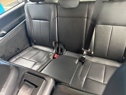 Used 2023 Ford Expedition Max XLT AWD/4WD image 31