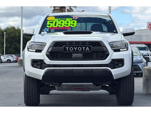 Used 2023 Toyota Tacoma TRD Pro AWD/4WD image 9