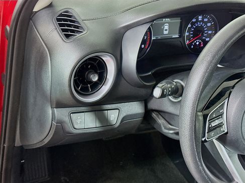 Used 2024 Kia Forte LXS image 17