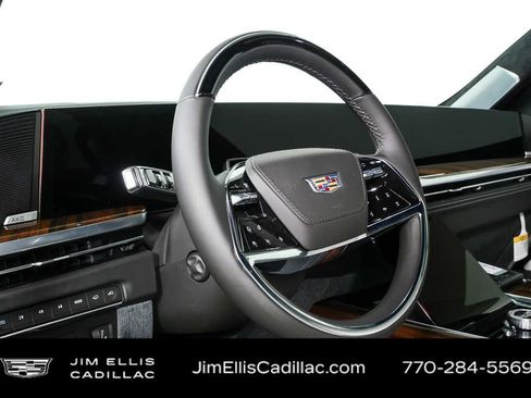 New 2026 Cadillac Escalade Platinum Sport w/ LPO, ONYX Package AWD/4WD image 4