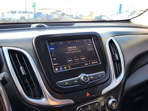 Used 2020 Chevrolet Equinox LT w/ Sport Edition image 26