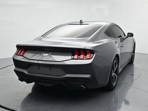 Used 2024 Ford Mustang Coupe RWD image 6